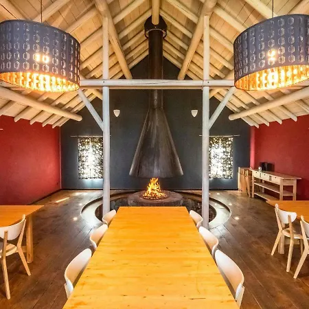 Spacious Chalet In With Garden Σαλέ
