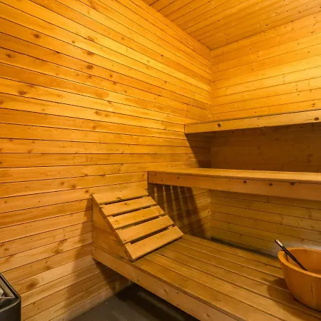 Σαλέ Spacious Chalet In With Garden Waimes